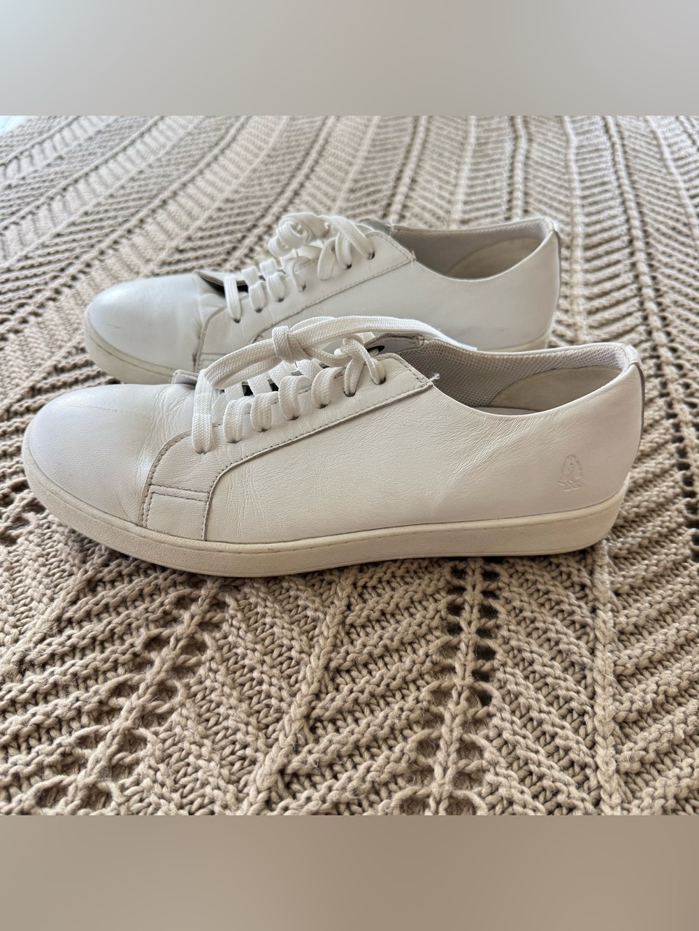 Hush Puppies Bounce White Leather Lace-Up Sneakers Women’s Size 8 Comfort
